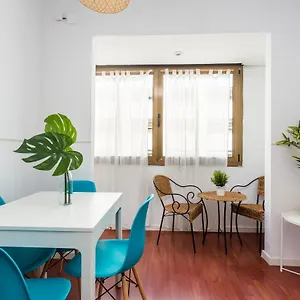 https://lodging-apartments-camp-nou.topbarcelonahotels.com